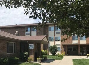 319 E 12th St in Anderson, IN - Building Photo - Building Photo