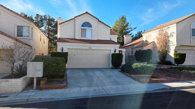 9013 Quiet Cove Way in Las Vegas, NV - Building Photo - Building Photo