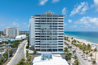 The Illini Condominium in Fort Lauderdale, FL - Building Photo - Building Photo