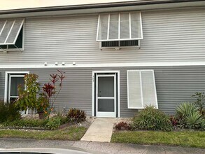 25500 Cockleshell Dr in Bonita Springs, FL - Building Photo - Building Photo