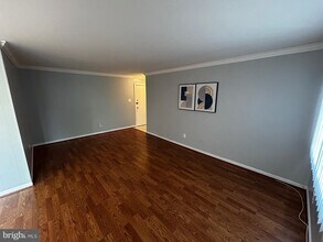 2908 Kings Chapel Rd in Falls Church, VA - Building Photo - Building Photo