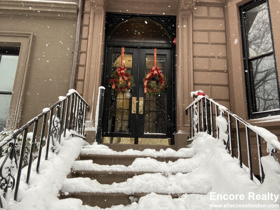 117 Beacon St, Unit 6F in Boston, MA - Foto de edificio