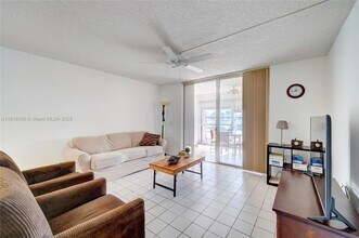 7620 NW 18th St in Margate, FL - Building Photo - Building Photo