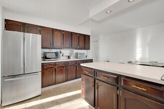 1733 Harmon Cove Tower in Secaucus, NJ - Building Photo - Building Photo