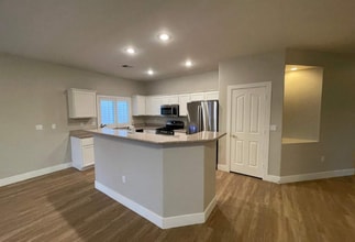 4463 El Presidio Dr in Las Vegas, NV - Foto de edificio - Building Photo