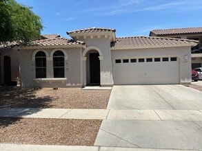 3942 E Claxton Ave in Gilbert, AZ - Building Photo - Building Photo