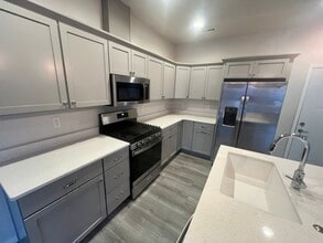 2223 Eversull Ln in North Liberty, IA - Building Photo - Building Photo