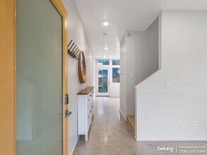 1720 27th Ave in Seattle, WA - Building Photo - Building Photo