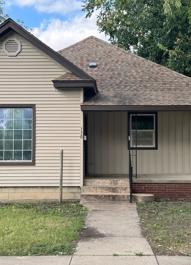 property at 130 W 9th St
