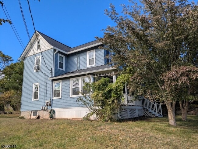property at 98 Park Ave