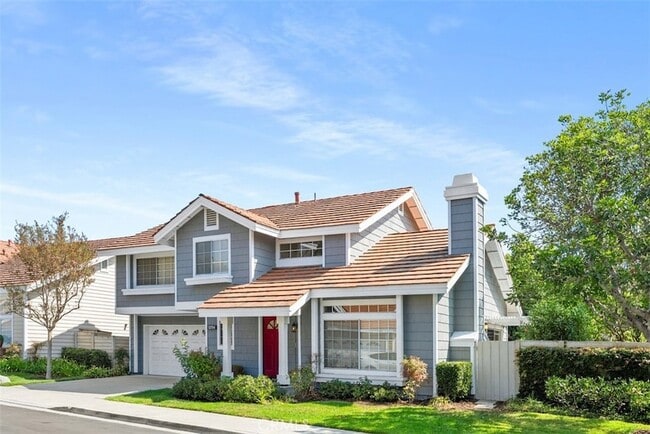 13754 Iroquois in Tustin, CA - Building Photo - Building Photo