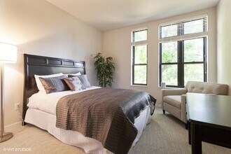 1465 Underwood Ave in Wauwatosa, WI - Building Photo - Building Photo
