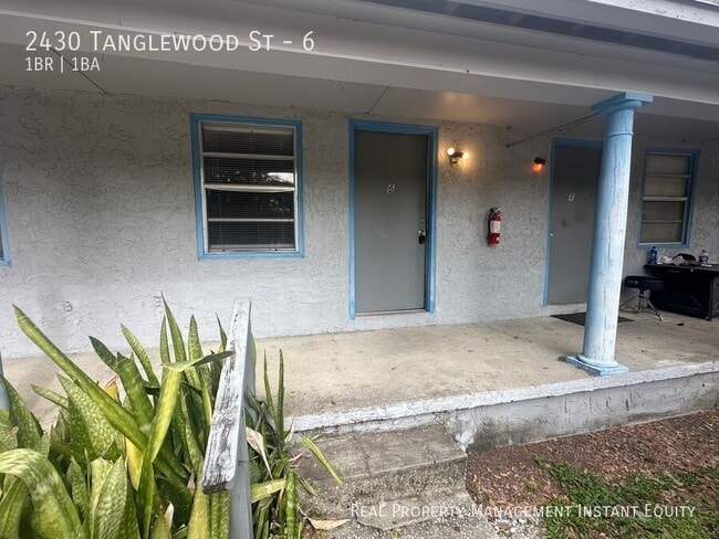 property at 2430 Tanglewood St
