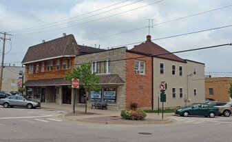19-25 Spring St in Cary, IL - Building Photo