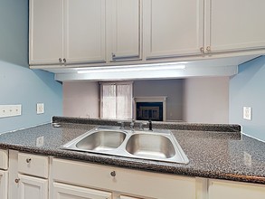 207 Weddell St-Unit -3E in Columbia, SC - Building Photo - Building Photo