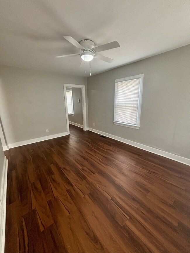 1547 Longfield Ave in Louisville, KY - Building Photo - Building Photo