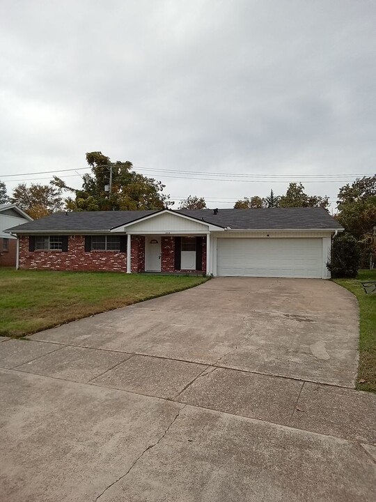 1114 Gayle St in Shreveport, LA - Building Photo