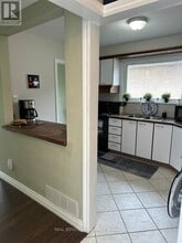 267 Homewood Ave in Toronto, ON - Building Photo - Building Photo