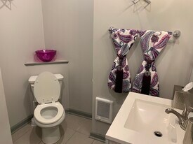 3366 Ashford Loop, Unit Basement Studio Apartment