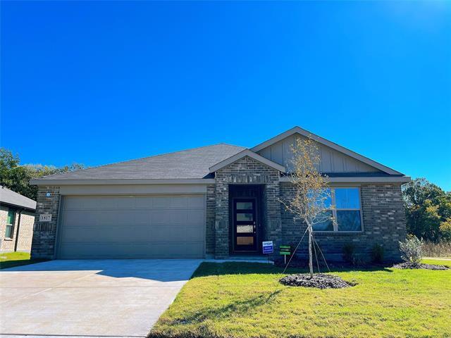 property at 1817 St James Pl Ln