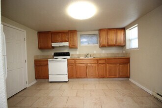 2232 10th Ave in Greeley, CO - Building Photo - Building Photo