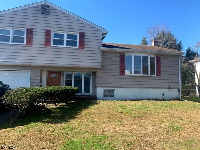 property at 24 Hill Ct