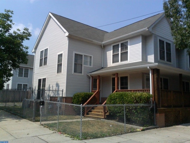 1600 N 7th St in Philadelphia, PA - Building Photo - Building Photo