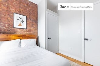 Private bedroom in 5 bed/2 bath Home in Queens, NY - Building Photo - Building Photo