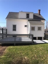 205 Chipman St in Waterbury, CT - Building Photo - Building Photo