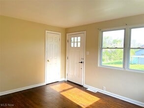 155 Canton Rd in Wintersville, OH - Building Photo - Building Photo