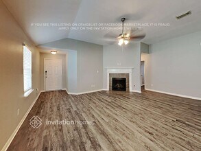 3335 Fiorella Way in Humble, TX - Foto de edificio - Building Photo