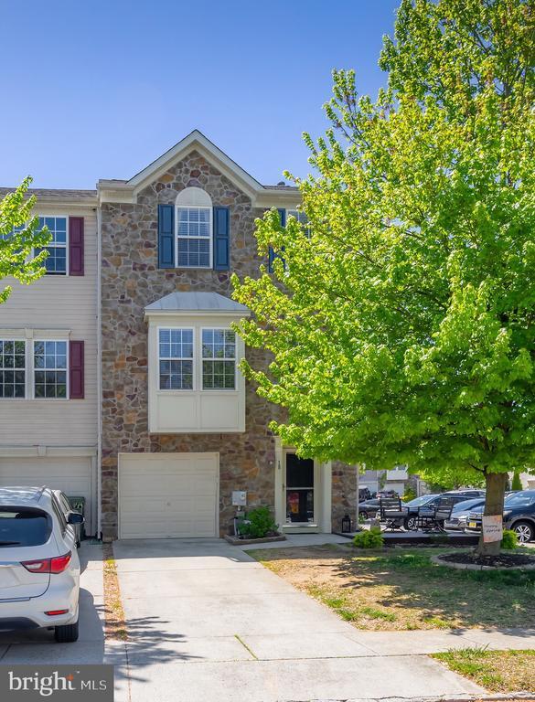 property at 18 Shoemaker Dr