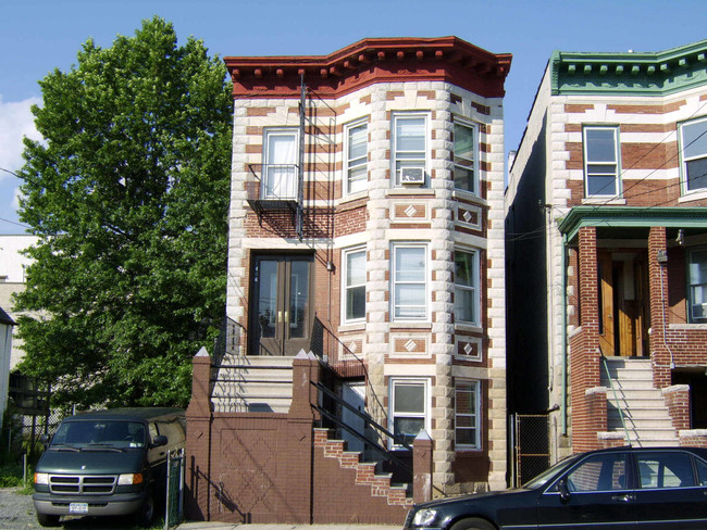 1406 Edwards Ave in Bronx, NY - Building Photo - Building Photo