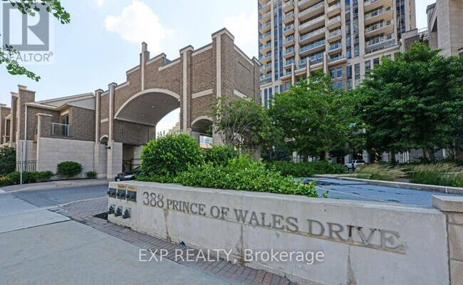388 Prince of Wales Dr in Mississauga, ON - Building Photo - Building Photo