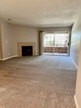 2200 S Fort Apache, Unit 2178 in Las Vegas, NV - Building Photo - Building Photo
