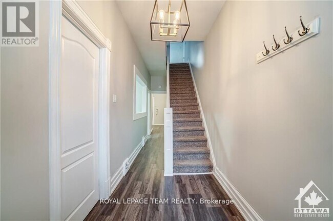 310 Cumberland St in Ottawa, ON - Building Photo - Building Photo