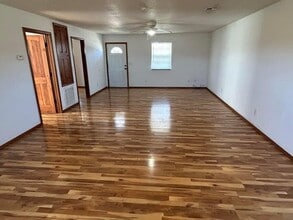 18717 Kokomo Ln in Neosho, MO - Building Photo - Building Photo