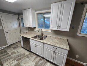 4901 Circle Dr in Cheyenne, WY - Building Photo - Building Photo