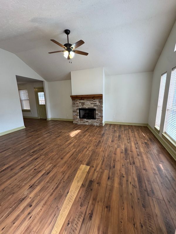 25023 Birnam Wood Blvd in Spring, TX - Building Photo - Building Photo