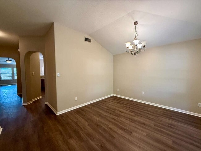 186 Fresno Springs in Buda, TX - Foto de edificio - Building Photo