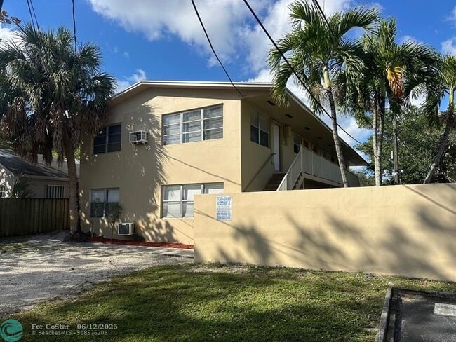 property at 1010 SW 16th Ave