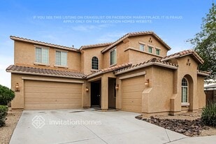 385 S 172nd Dr in Goodyear, AZ - Building Photo