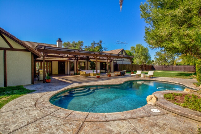 property at 33180 Vino Way