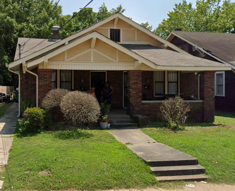 244 Airways Blvd in Jackson, TN - Building Photo