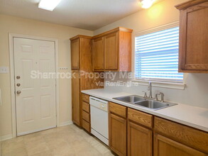 913 Vanessa Dr in Hewitt, TX - Building Photo - Building Photo