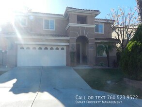 875 Avenida Abeja in San Marcos, CA - Building Photo - Building Photo