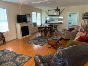 144 Ray Davis Rd in Marshallberg, NC - Building Photo - Building Photo