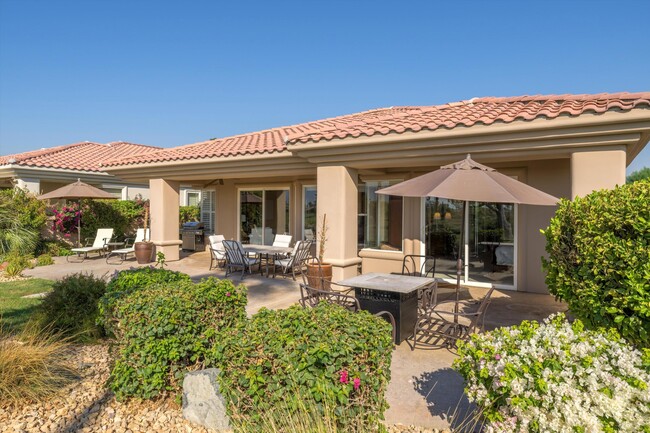 54548 Southern Hill in La Quinta, CA - Foto de edificio - Building Photo