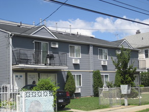 174 Harbor Rd in Staten Island, NY - Building Photo - Building Photo