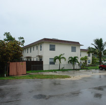 1733 NW 3rd Ave Apartamentos